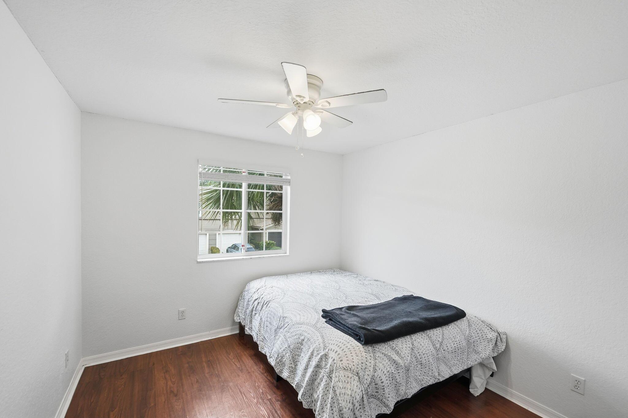 THIRD REPLAT OF PORTOFINO - Residential