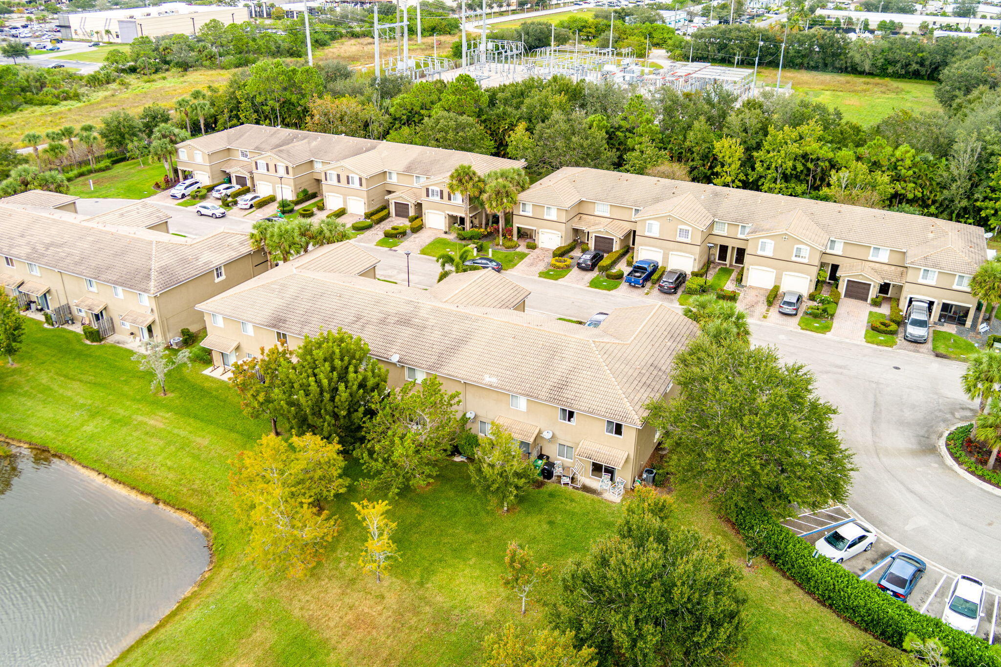 THIRD REPLAT OF PORTOFINO - Residential