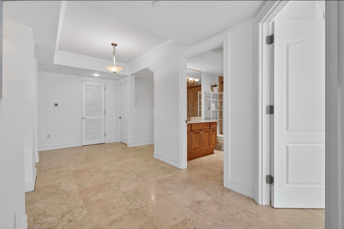 9 NE 20th Ave 302