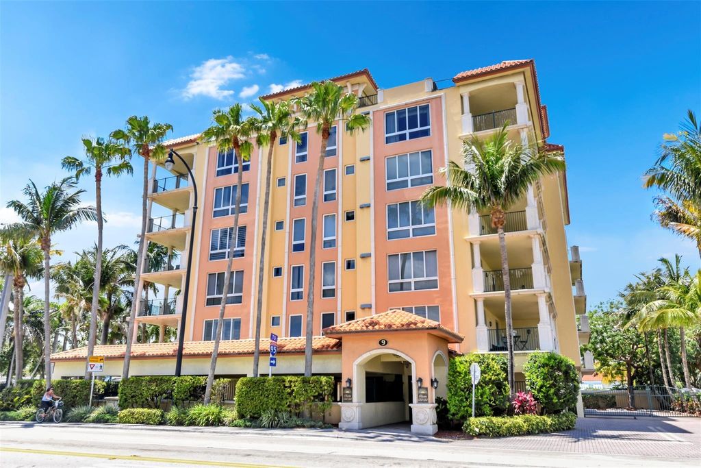 Photo of 9 NE 20th Avenue #302, Deerfield Beach, FL 33441 (MLS # F10524210)