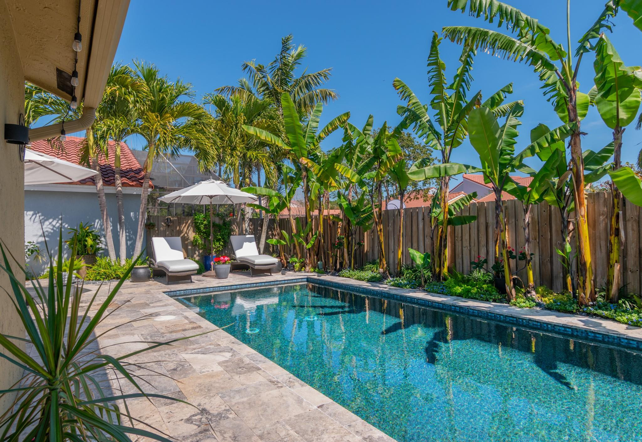 Country Isles Garden Homes - Residential