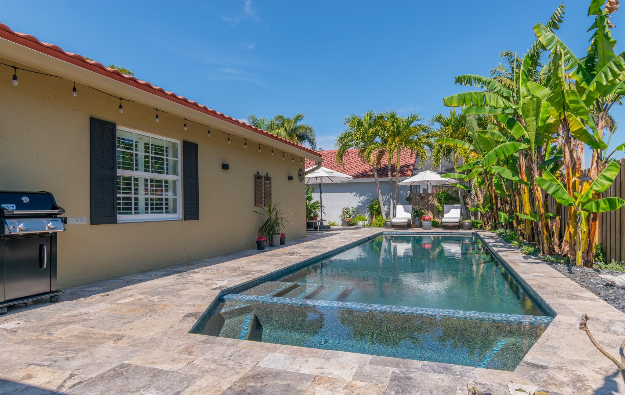 Country Isles Garden Homes - Residential