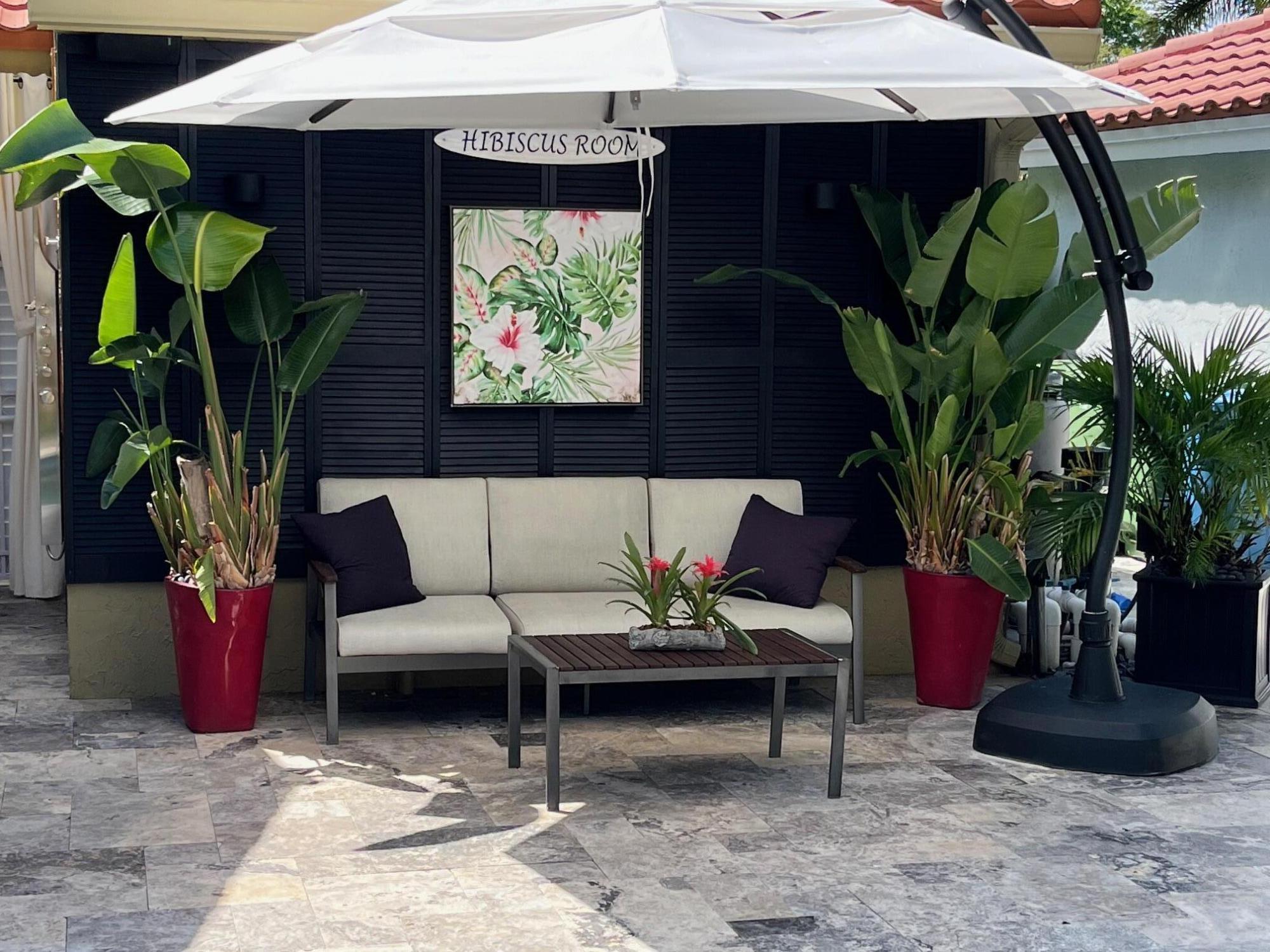 Country Isles Garden Homes - Residential