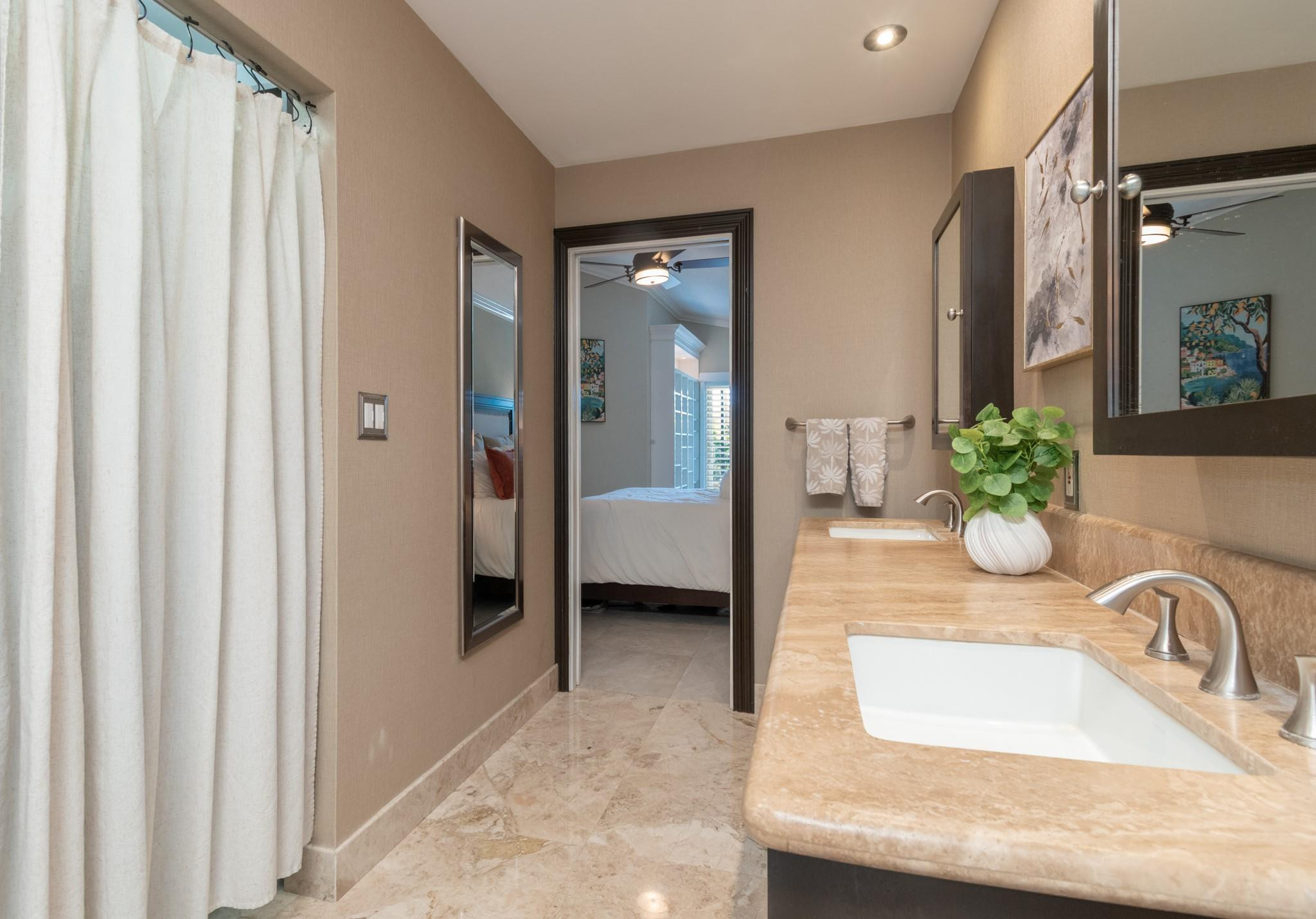 Country Isles Garden Homes - Residential