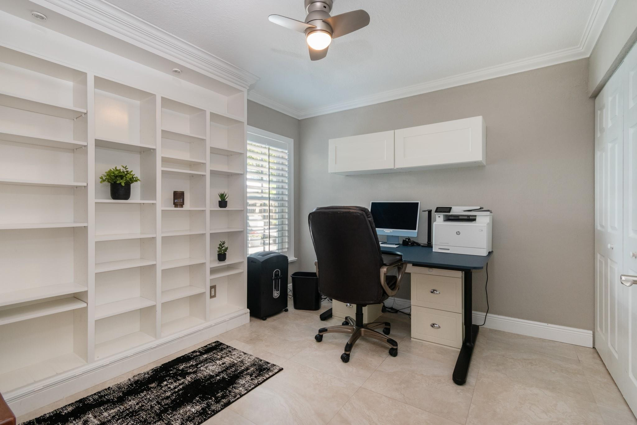 Country Isles Garden Homes - Residential