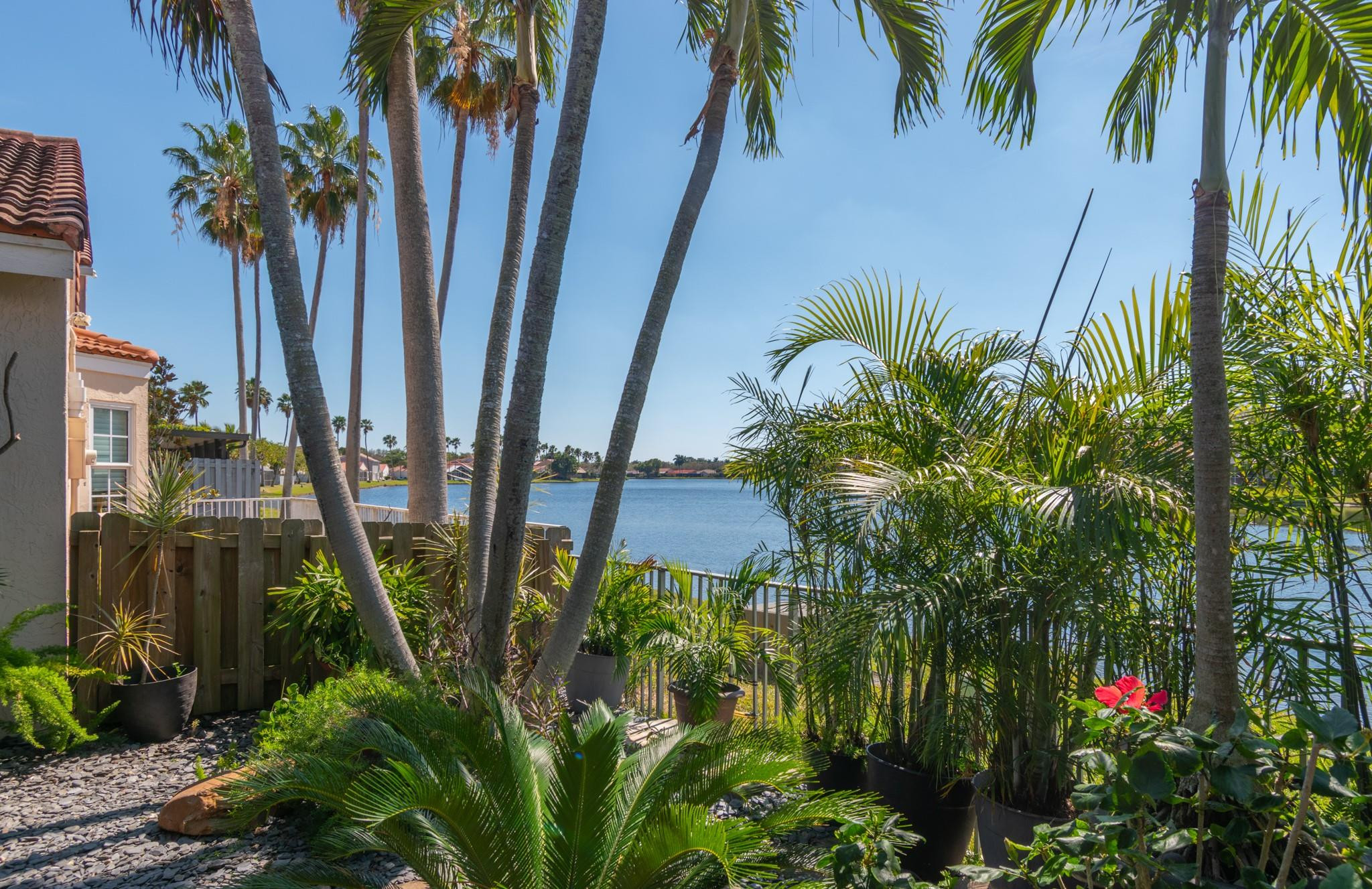 Country Isles Garden Homes - Residential