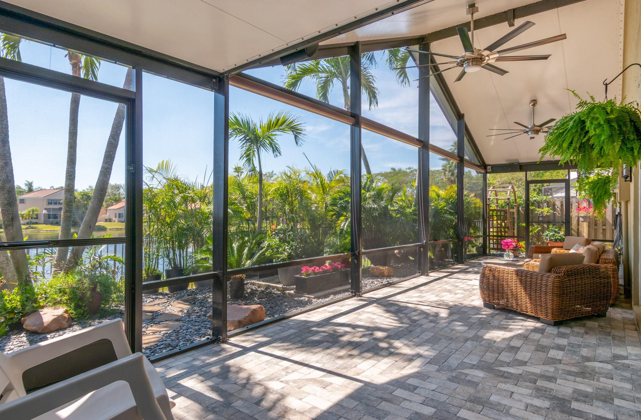 Country Isles Garden Homes - Residential