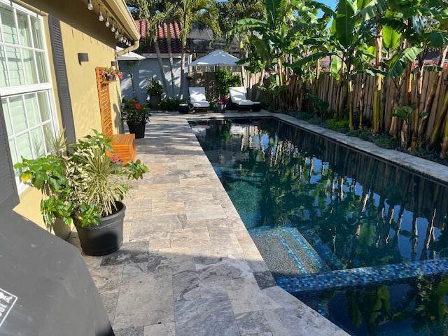 Country Isles Garden Homes - Residential