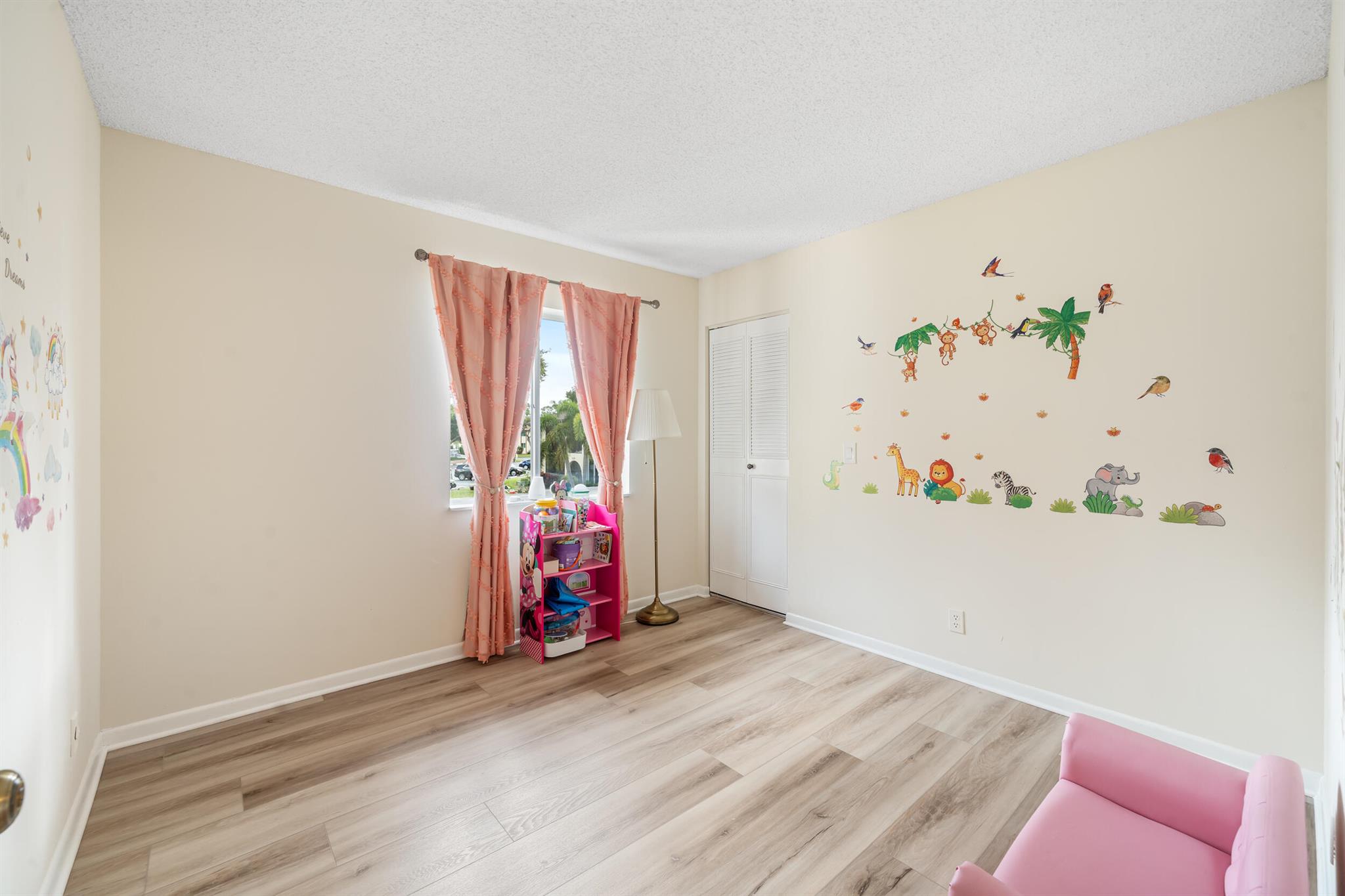 PINE RIDGE SOUTH I CONDO - Residential Lease