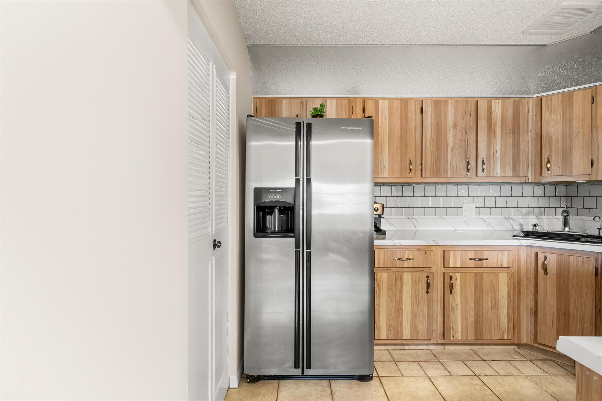 PINE RIDGE SOUTH I CONDO - Residential Lease