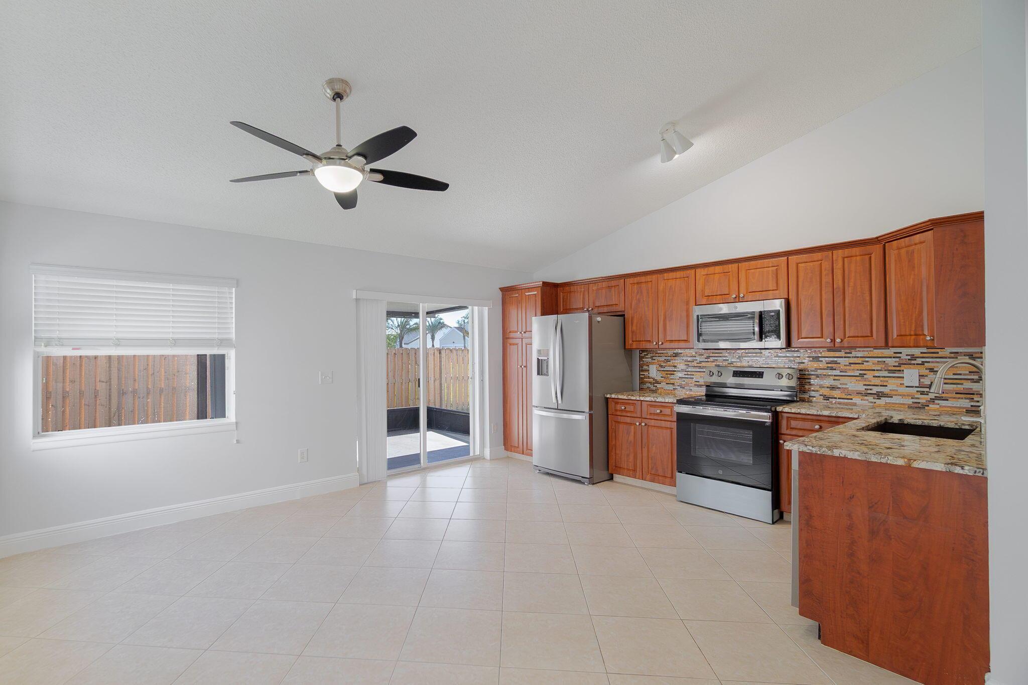 WATERCHASE WEST 1 - Residential Lease