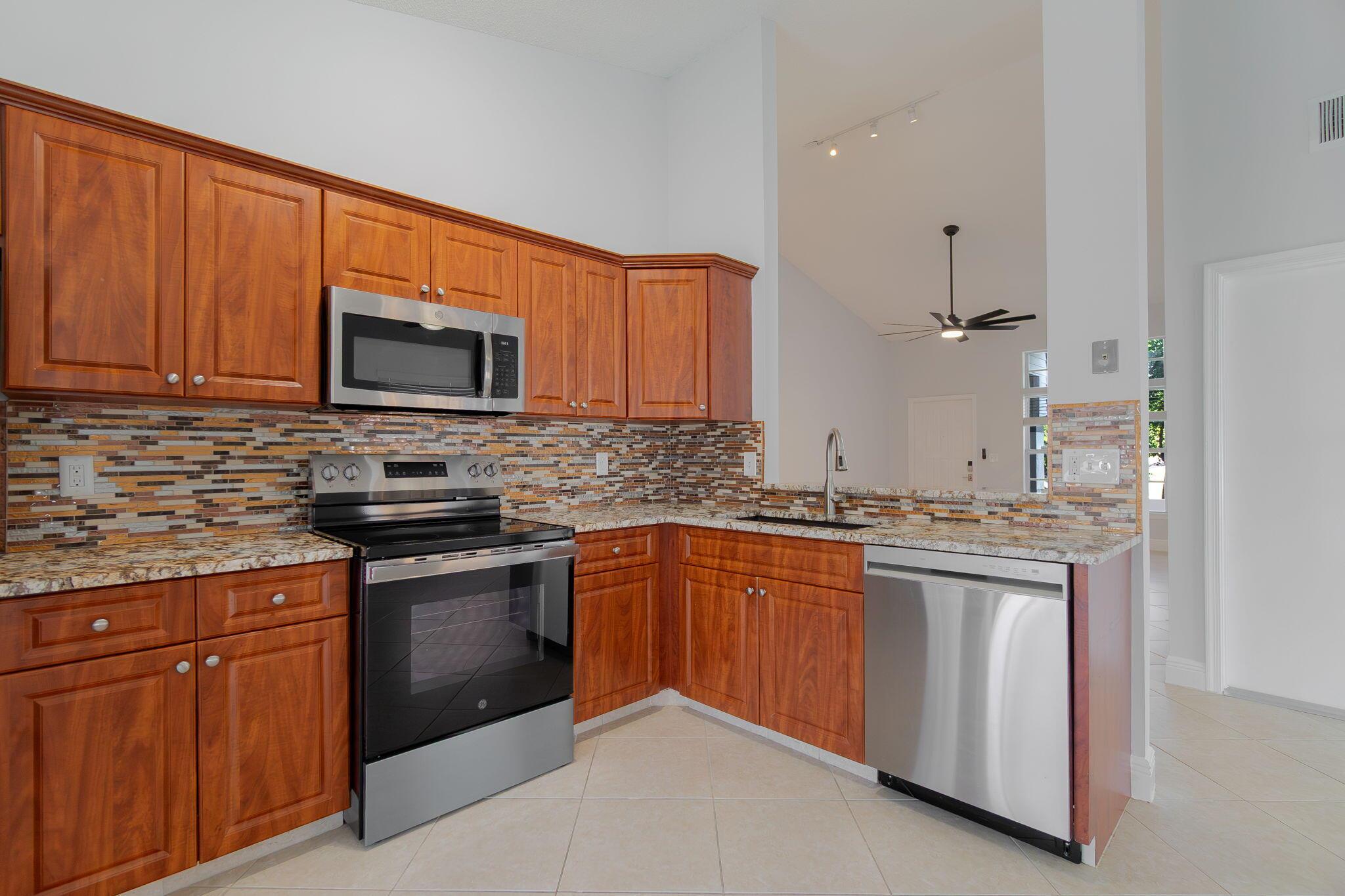 WATERCHASE WEST 1 - Residential Lease