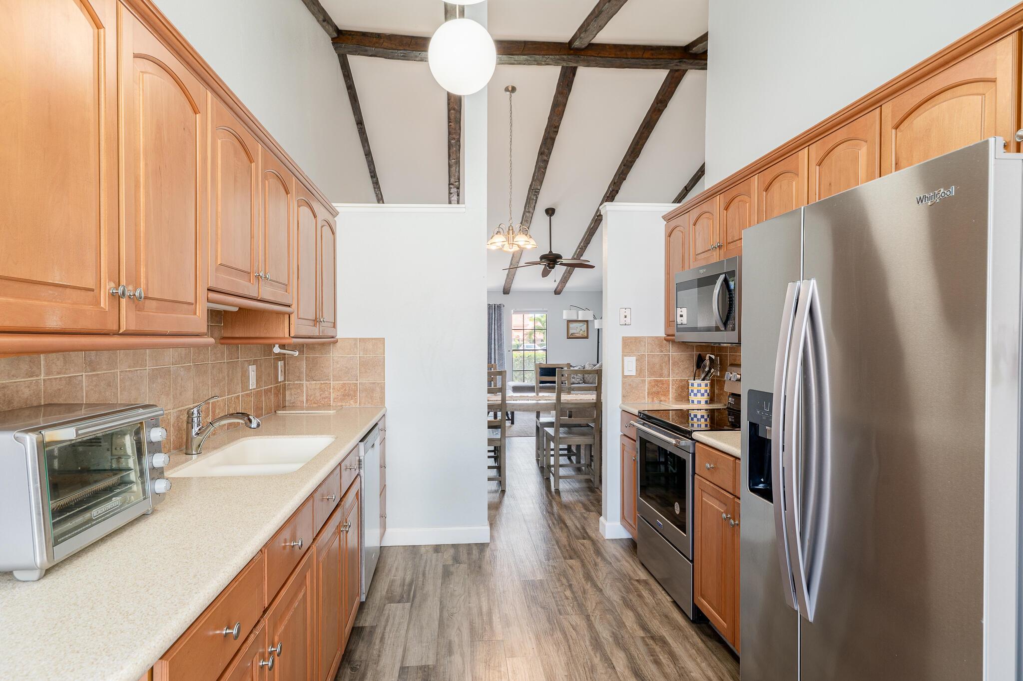 VILLAS OF SANDPIPER BAY U - Residential