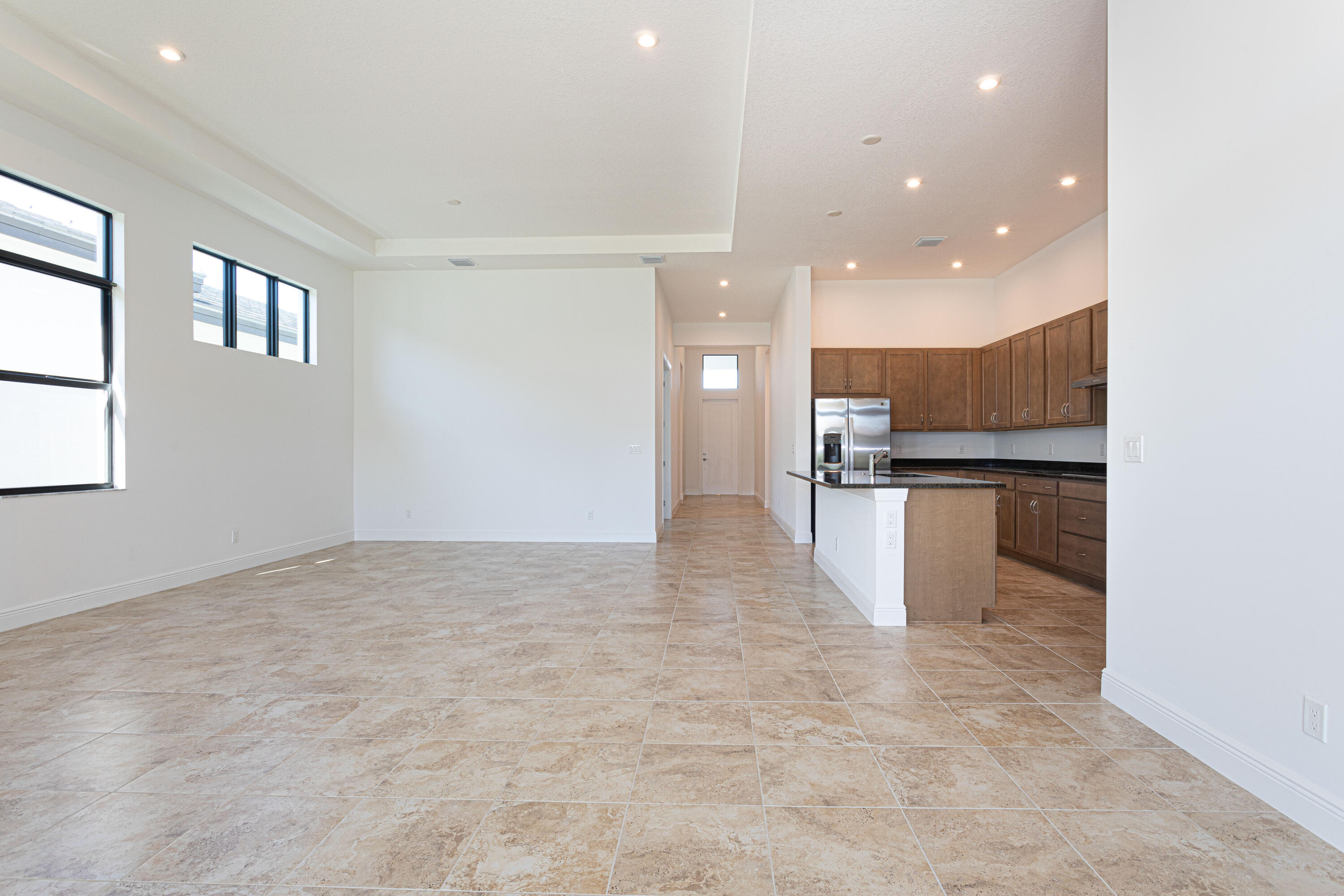 VERANO SOUTH PUD 1 - POD E - PLAT NO. 2 - Residential Lease