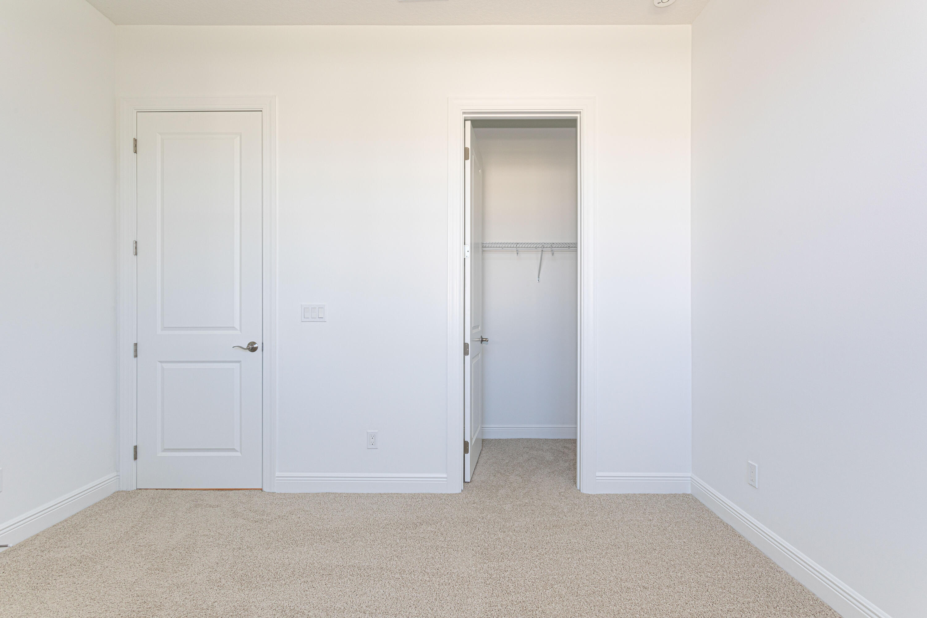 VERANO SOUTH PUD 1 - POD E - PLAT NO. 2 - Residential Lease