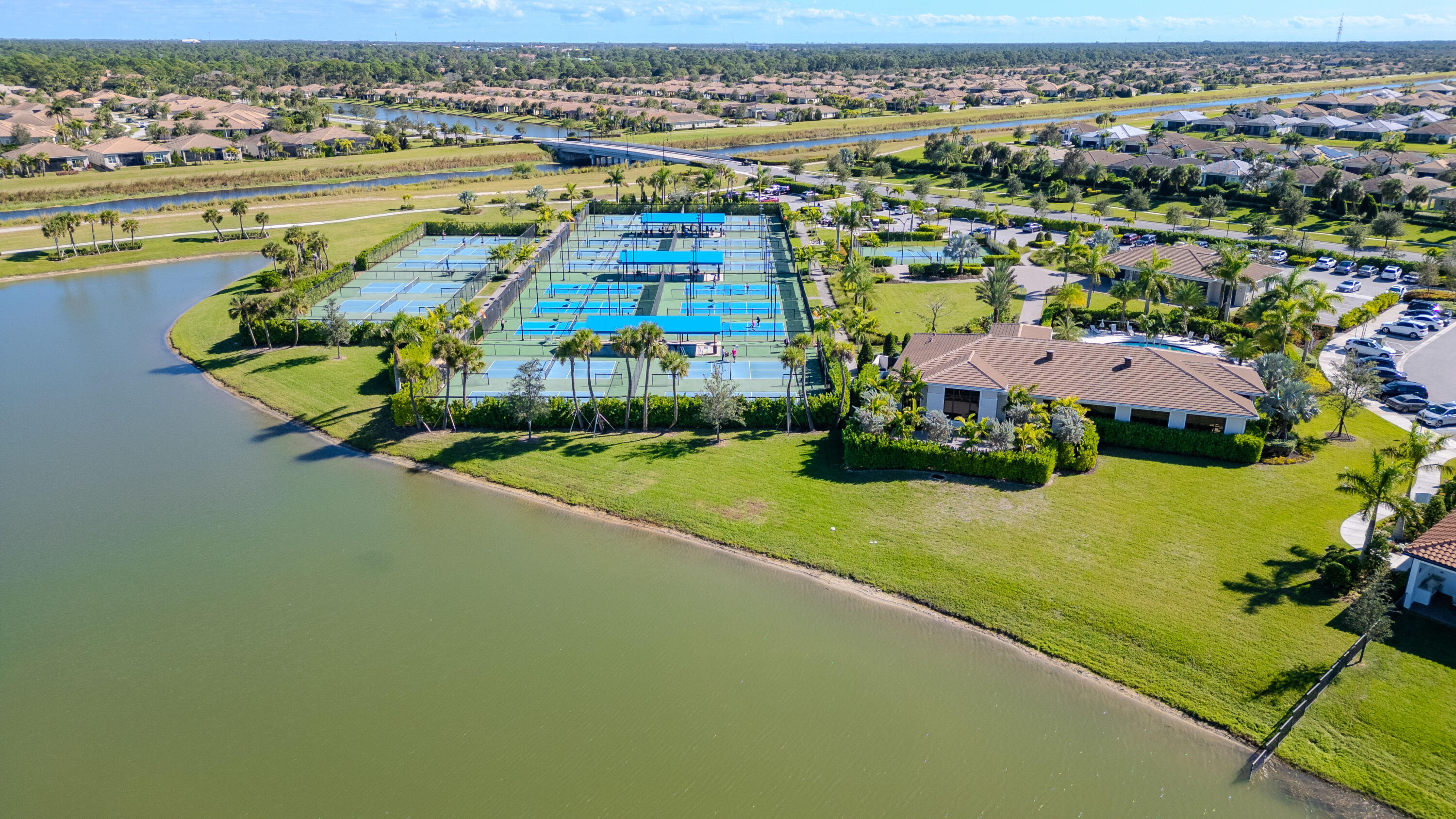 VERANO SOUTH PUD 1 - POD E - PLAT NO. 2 - Residential Lease