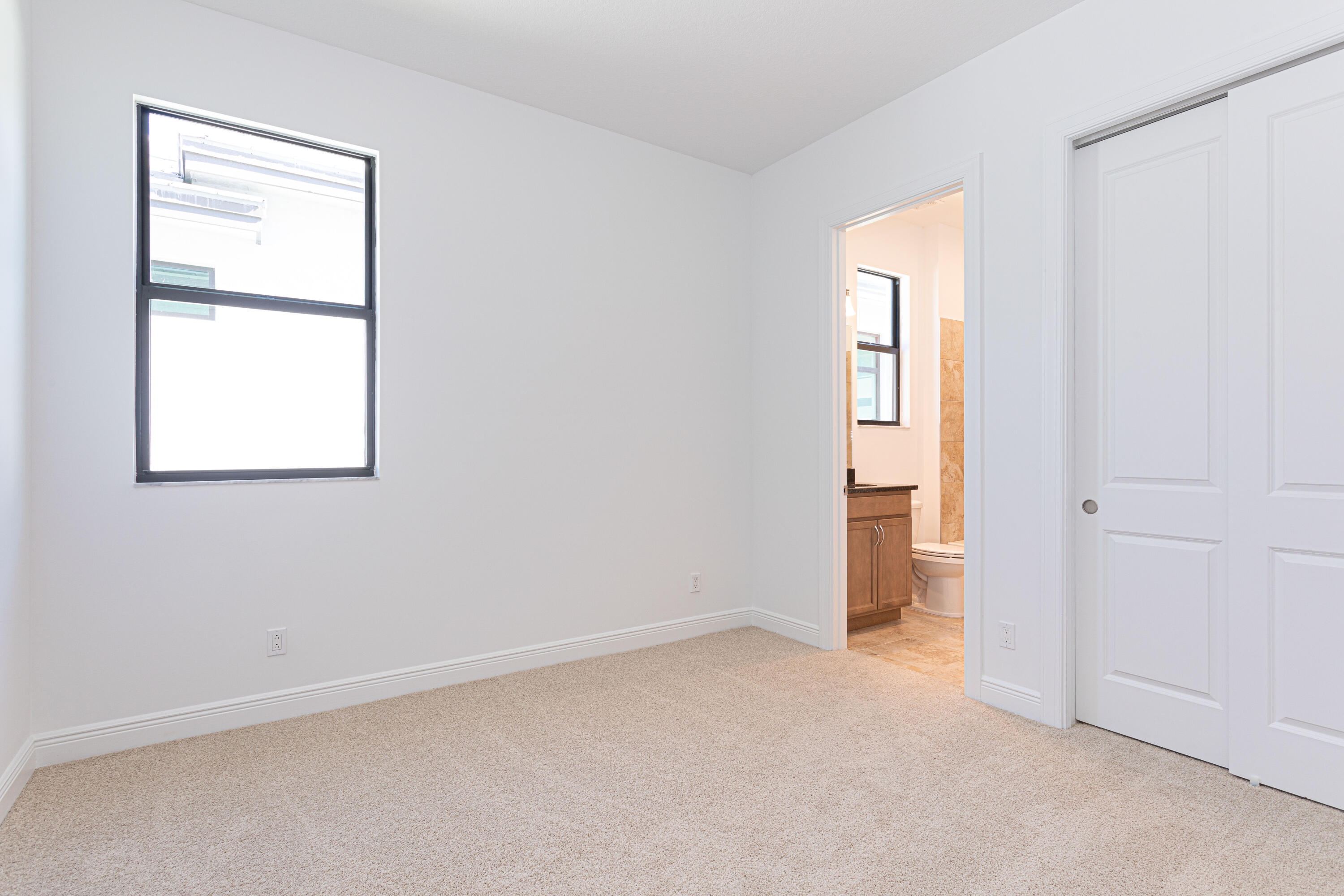 VERANO SOUTH PUD 1 - POD E - PLAT NO. 2 - Residential Lease