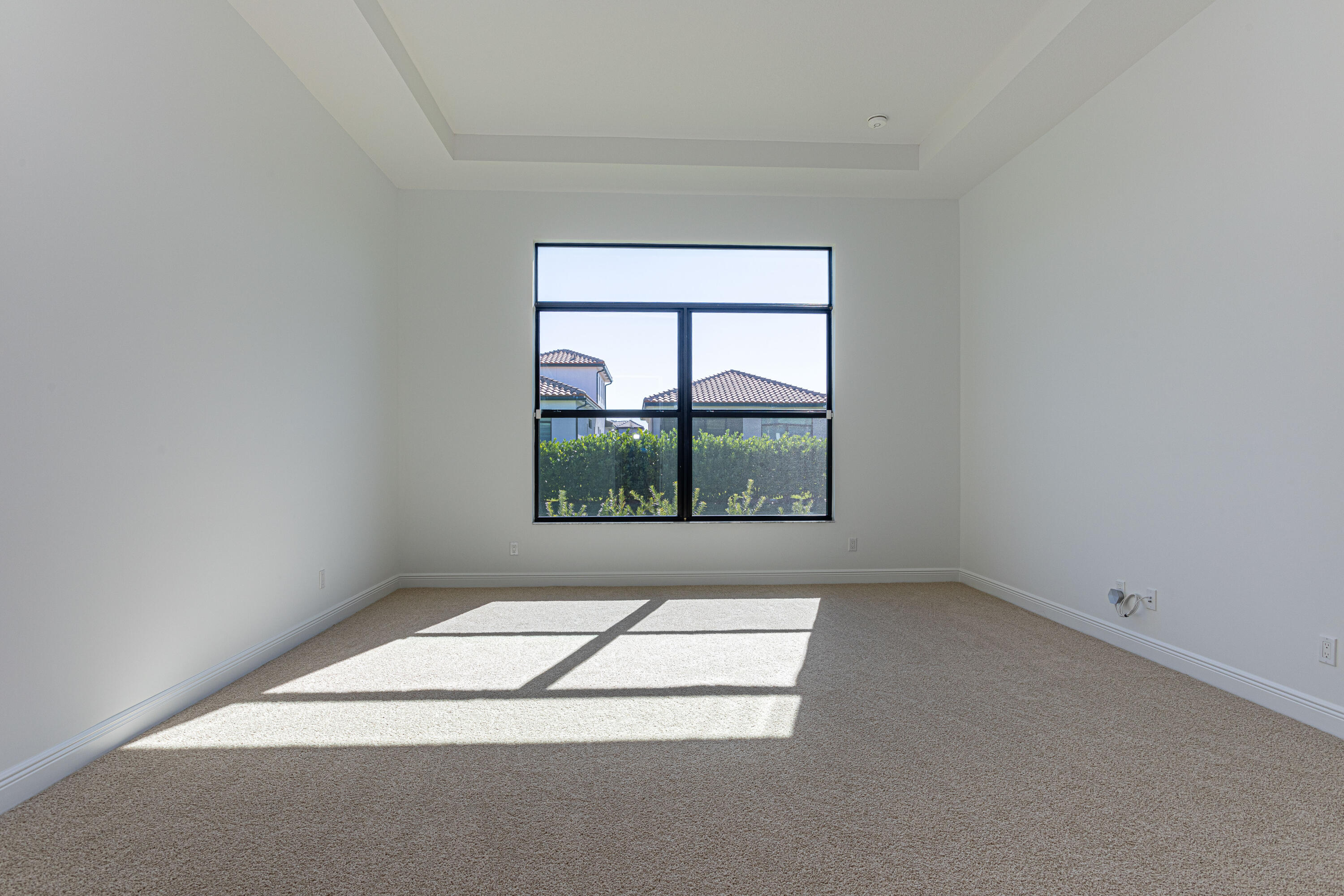 VERANO SOUTH PUD 1 - POD E - PLAT NO. 2 - Residential Lease