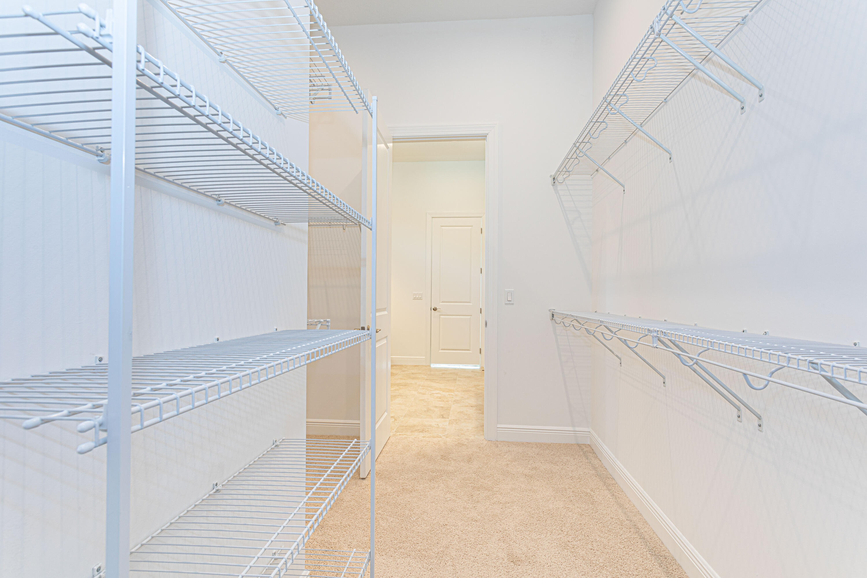 VERANO SOUTH PUD 1 - POD E - PLAT NO. 2 - Residential Lease
