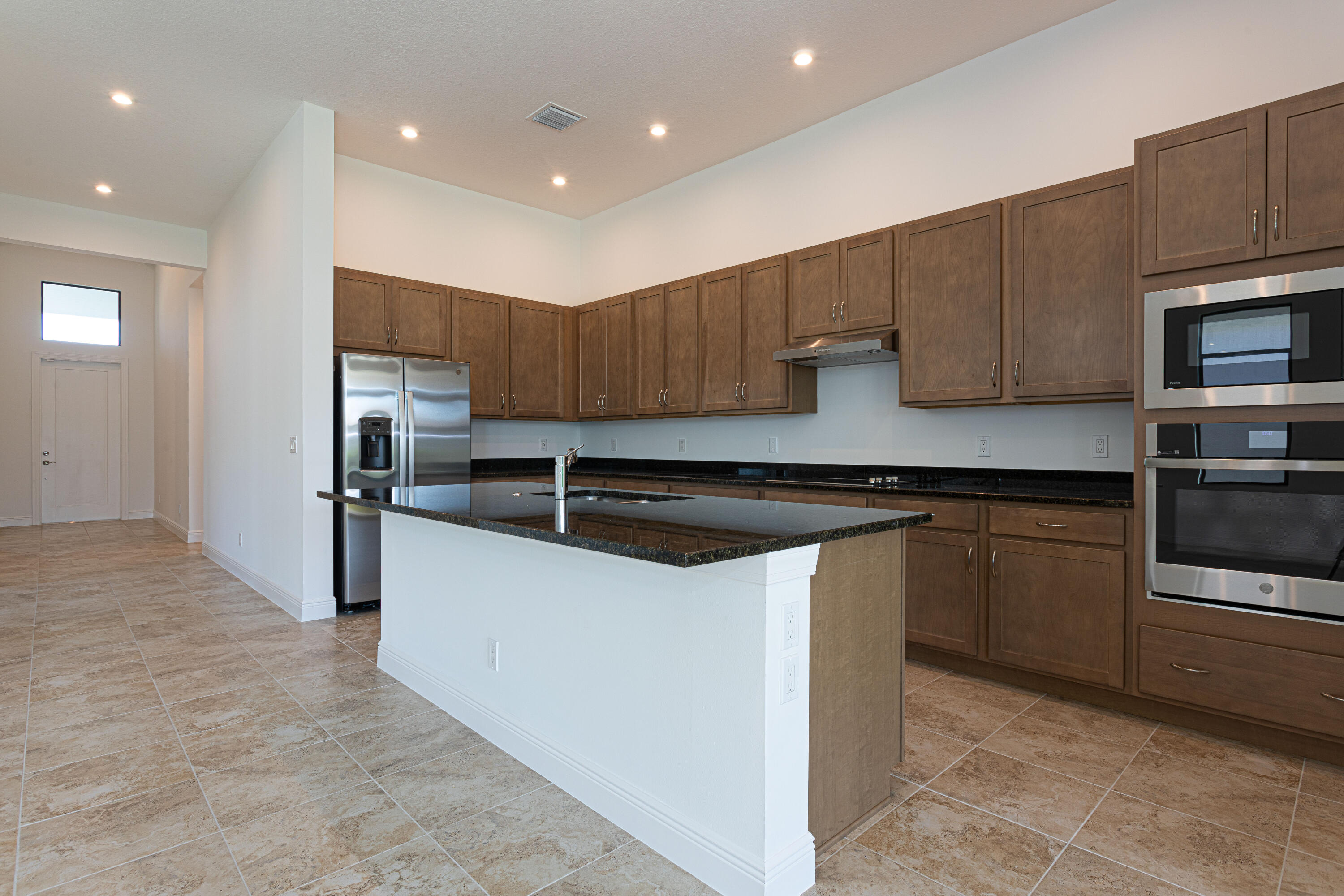 VERANO SOUTH PUD 1 - POD E - PLAT NO. 2 - Residential Lease