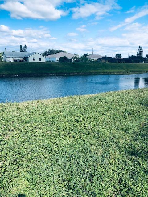 Nice lot on a canal and cul de sac, Close to shopping, Turnpike & 95