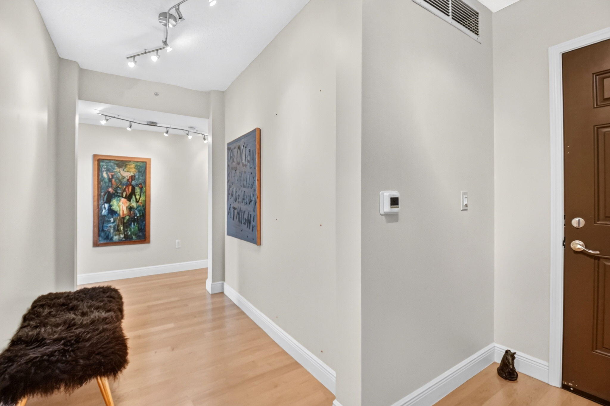 610 Clematis Street 424