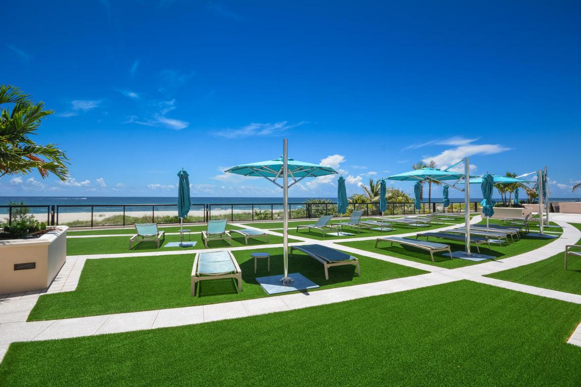 WHITEHALL - Residential