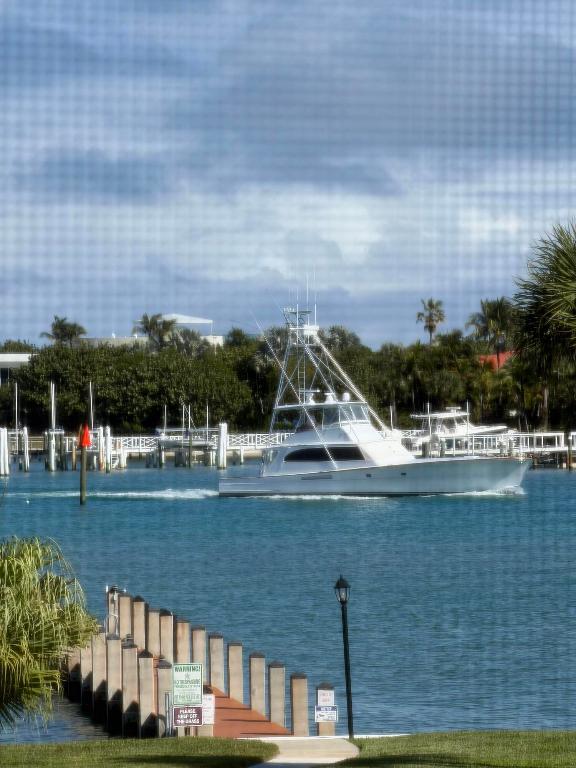 BROADVIEW - Residential