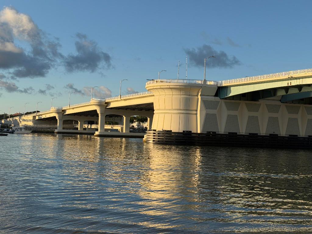 BROADVIEW - Residential