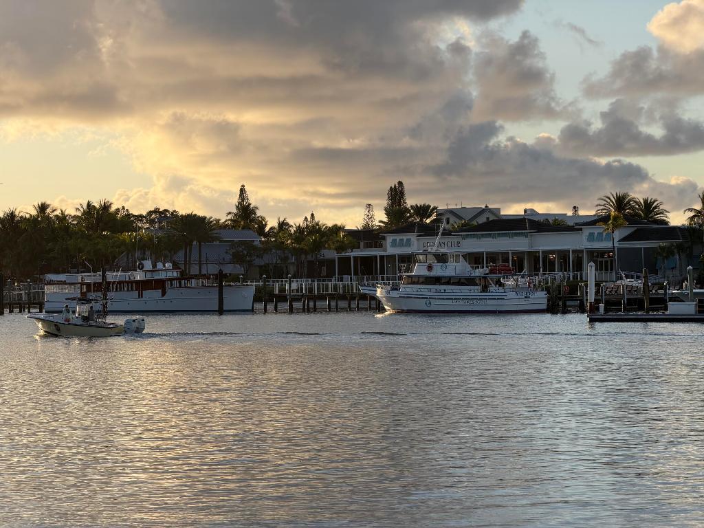 BROADVIEW - Residential