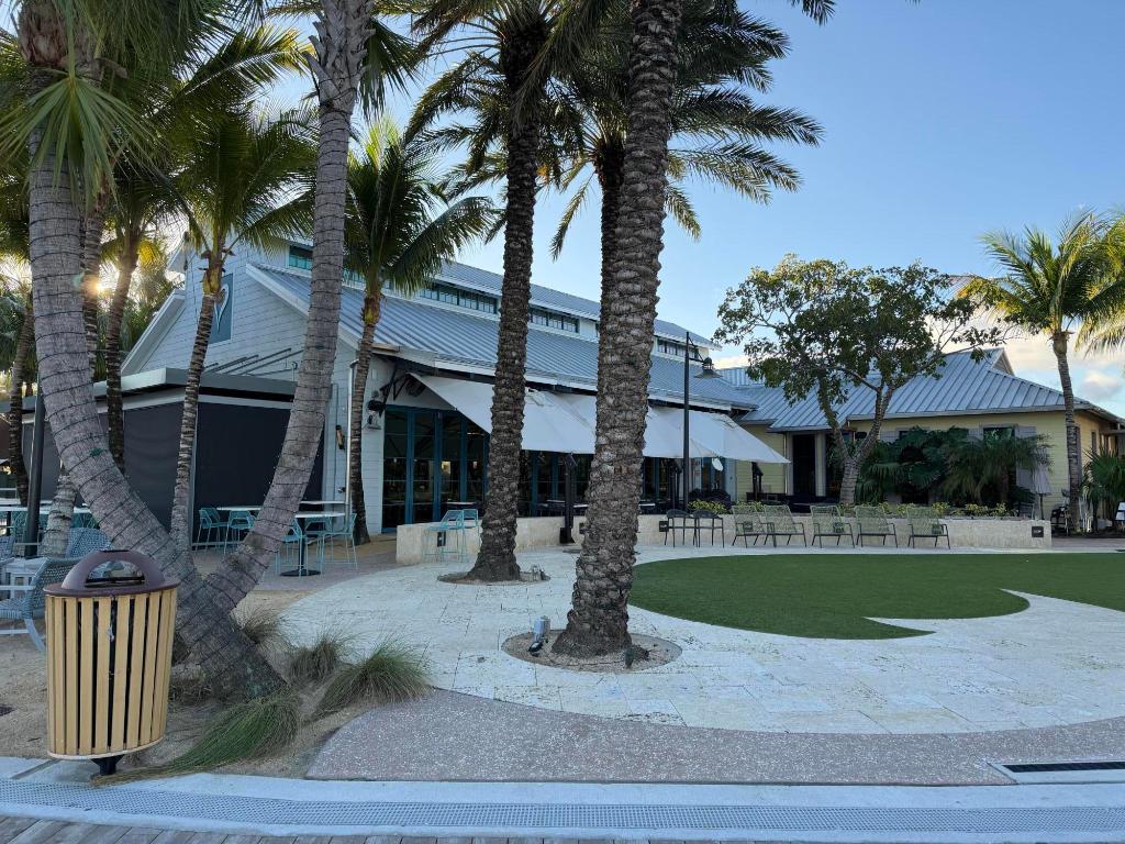 BROADVIEW - Residential