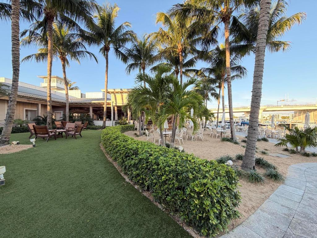 BROADVIEW - Residential