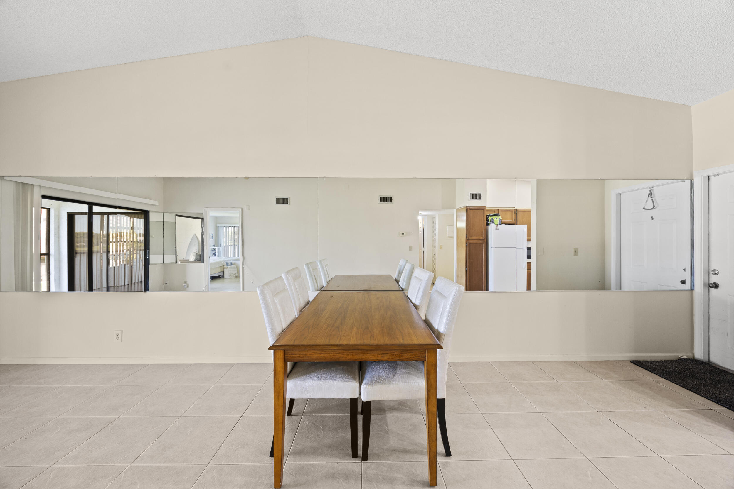 2600 Greenwood Terrace G201