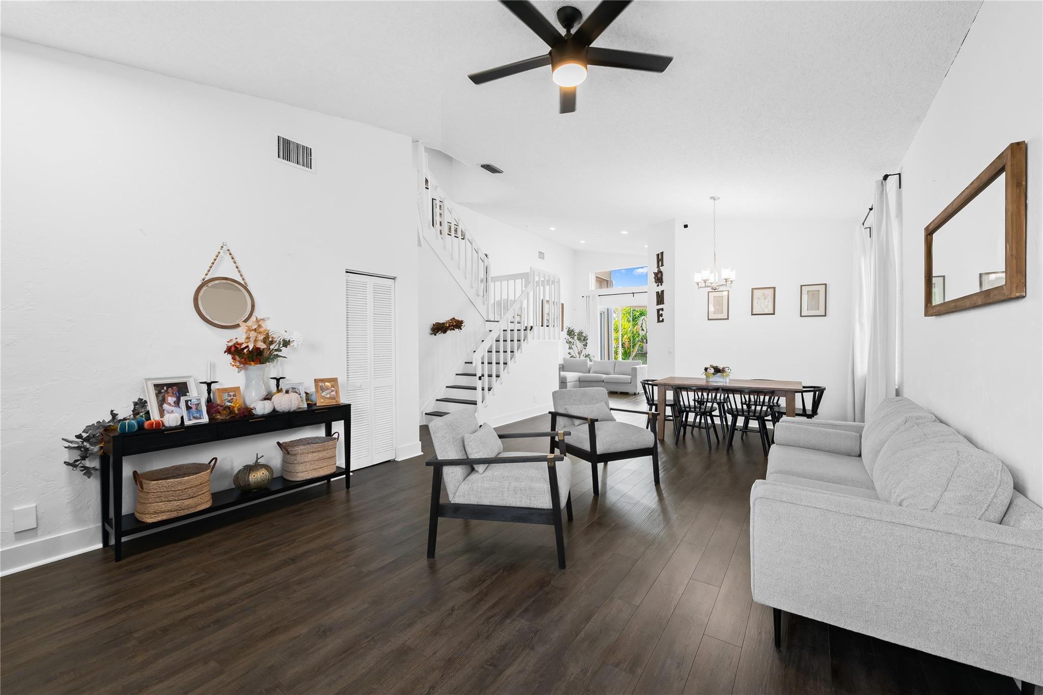 Lawrence Grove PUD 02 - Residential