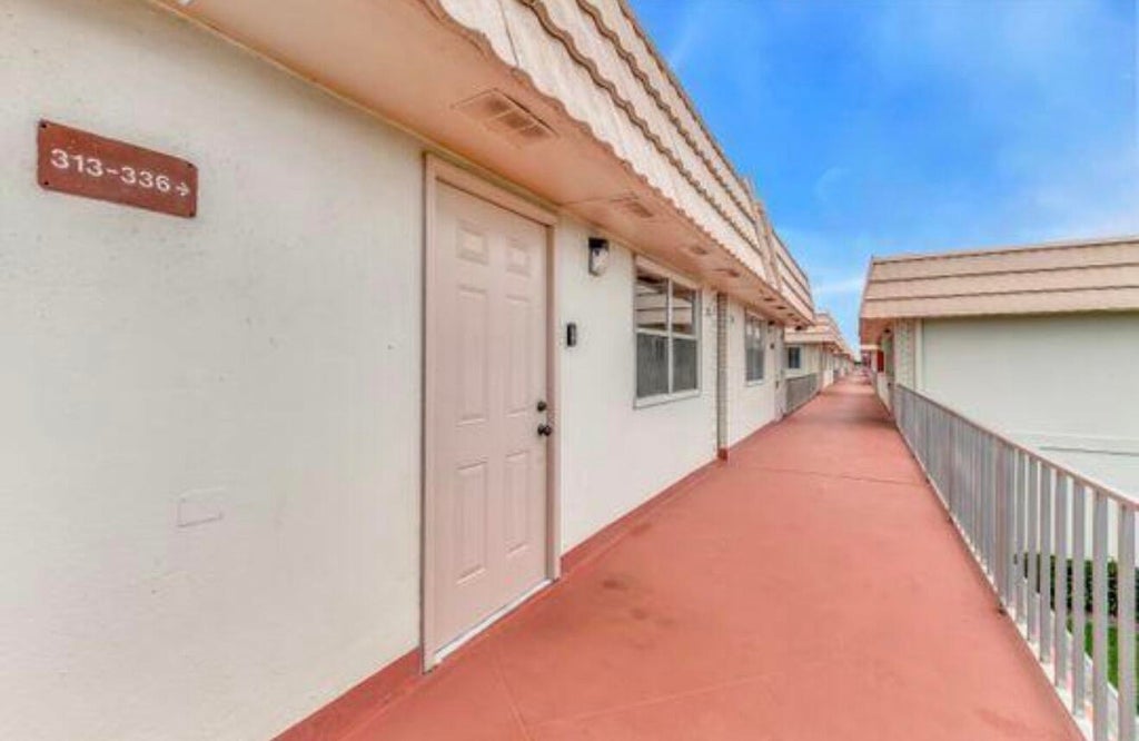 Photo of 313 SAXONY #G, Delray Beach, FL 33446 (MLS # B26087518)