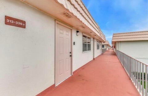 Tiny photo for 313 SAXONY #G, Delray Beach, FL 33446 (MLS # B26087518)