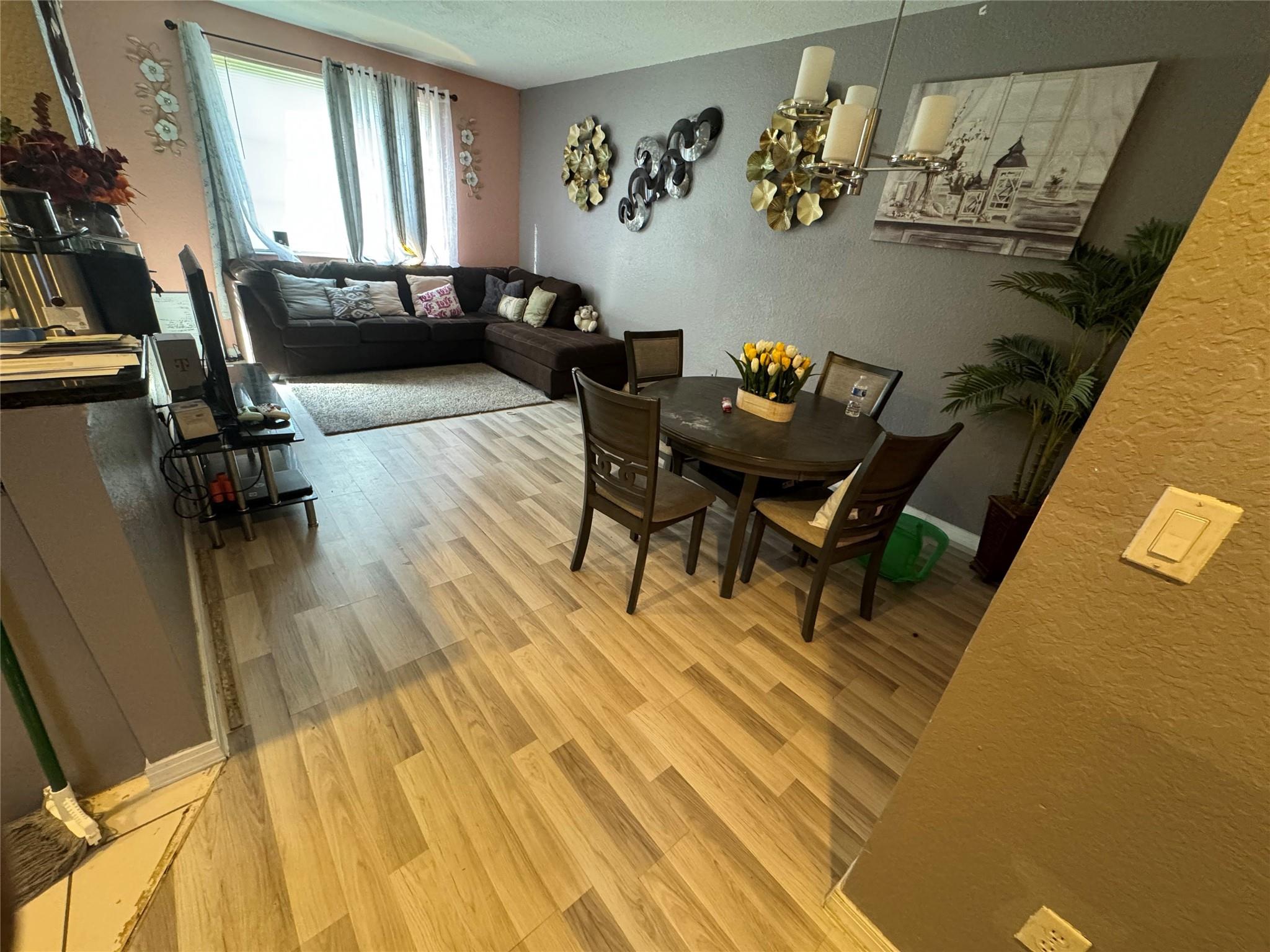 San Reno - Residential