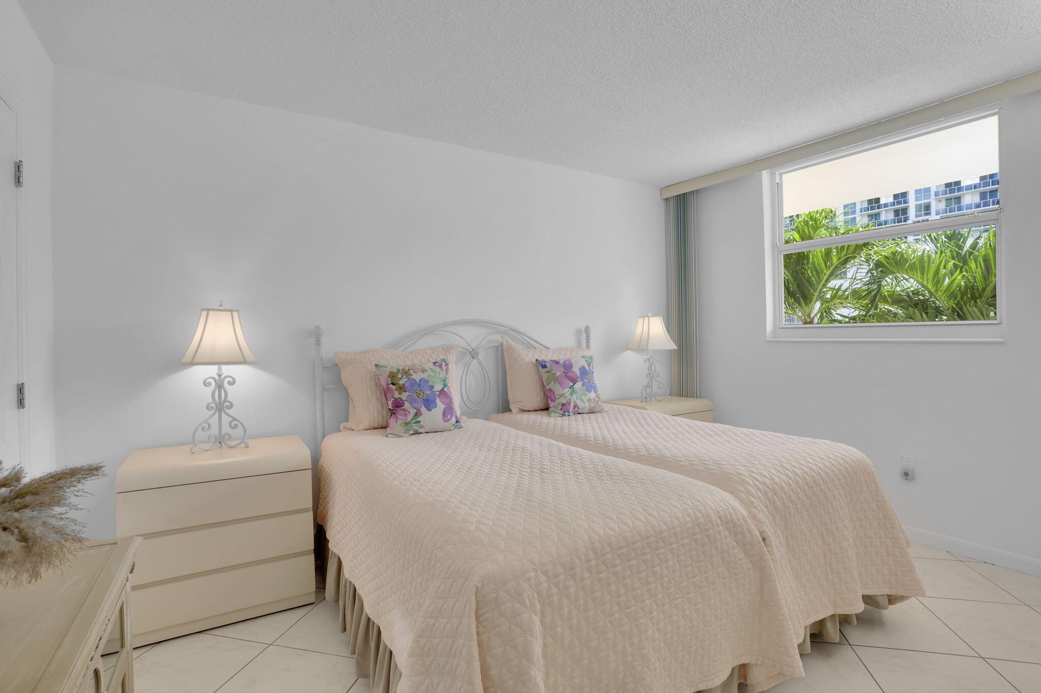 ISLANDS-JAMAICA CONDO - Residential