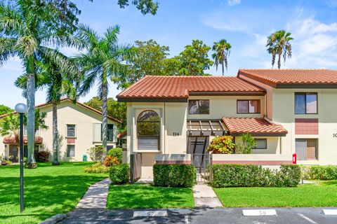 10263 N Circle Lake Drive 201 Boynton Beach FL 33437