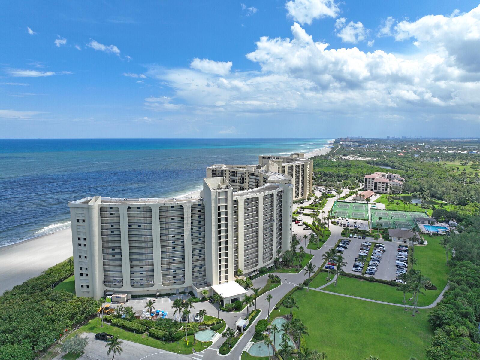 400 Ocean Trail Way 909
