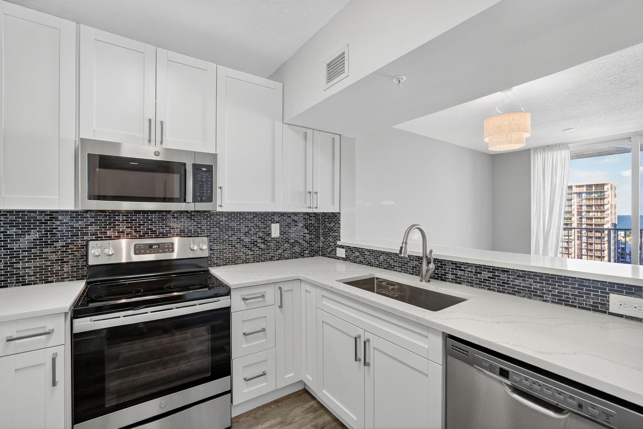 The Tides At Bridgeside S - Residential Lease