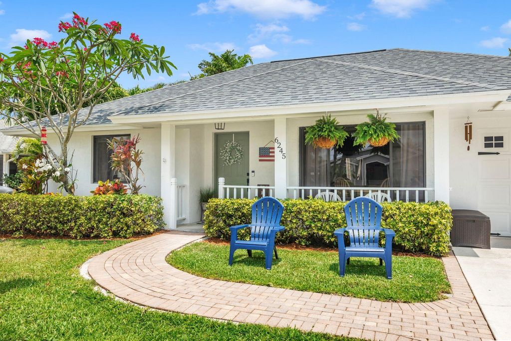 Photo of 6245 Dania Street, Jupiter, FL 33458 (MLS # R10988261)