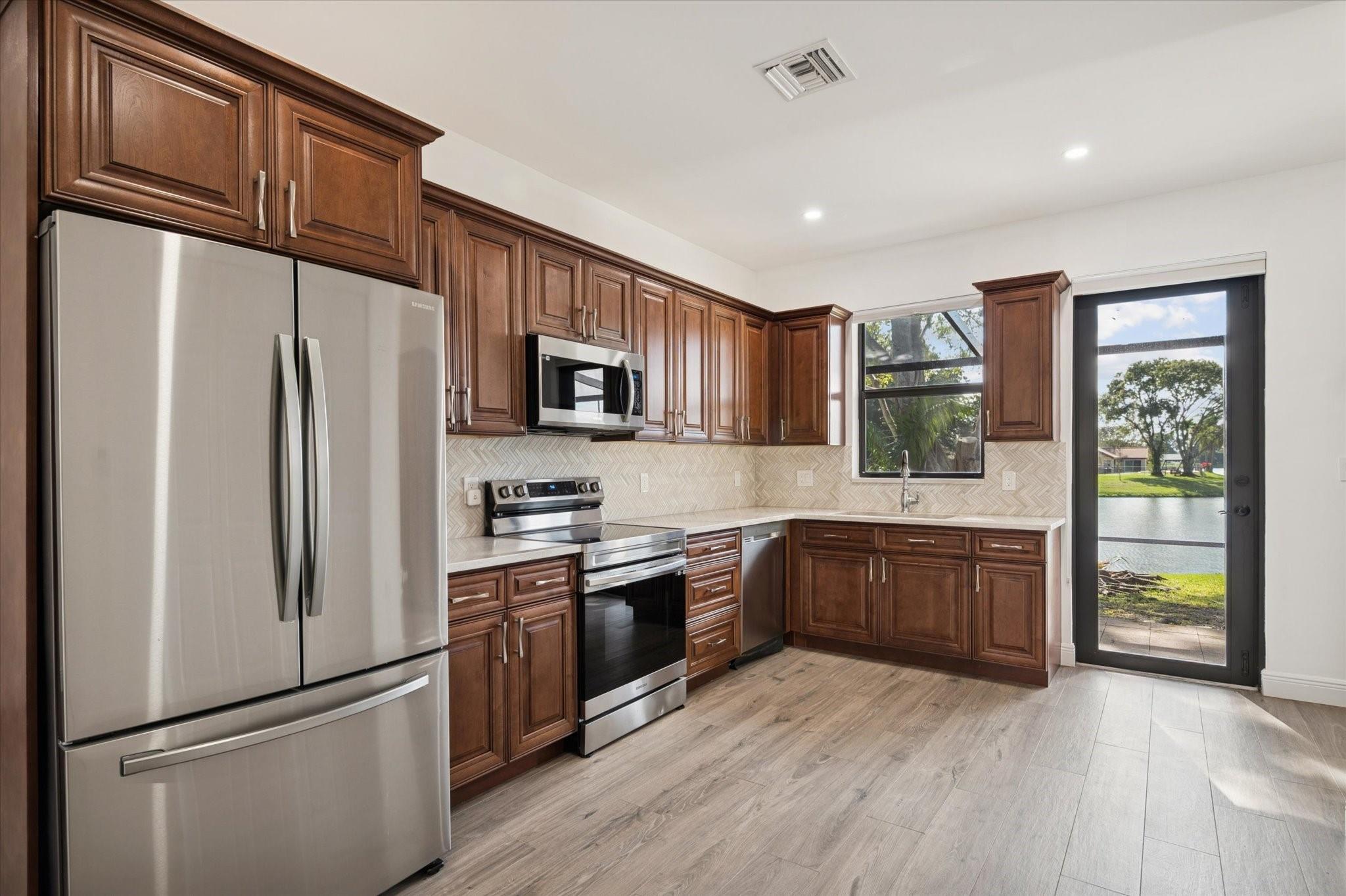 Parkland Lakes PUD 102-44 - Residential