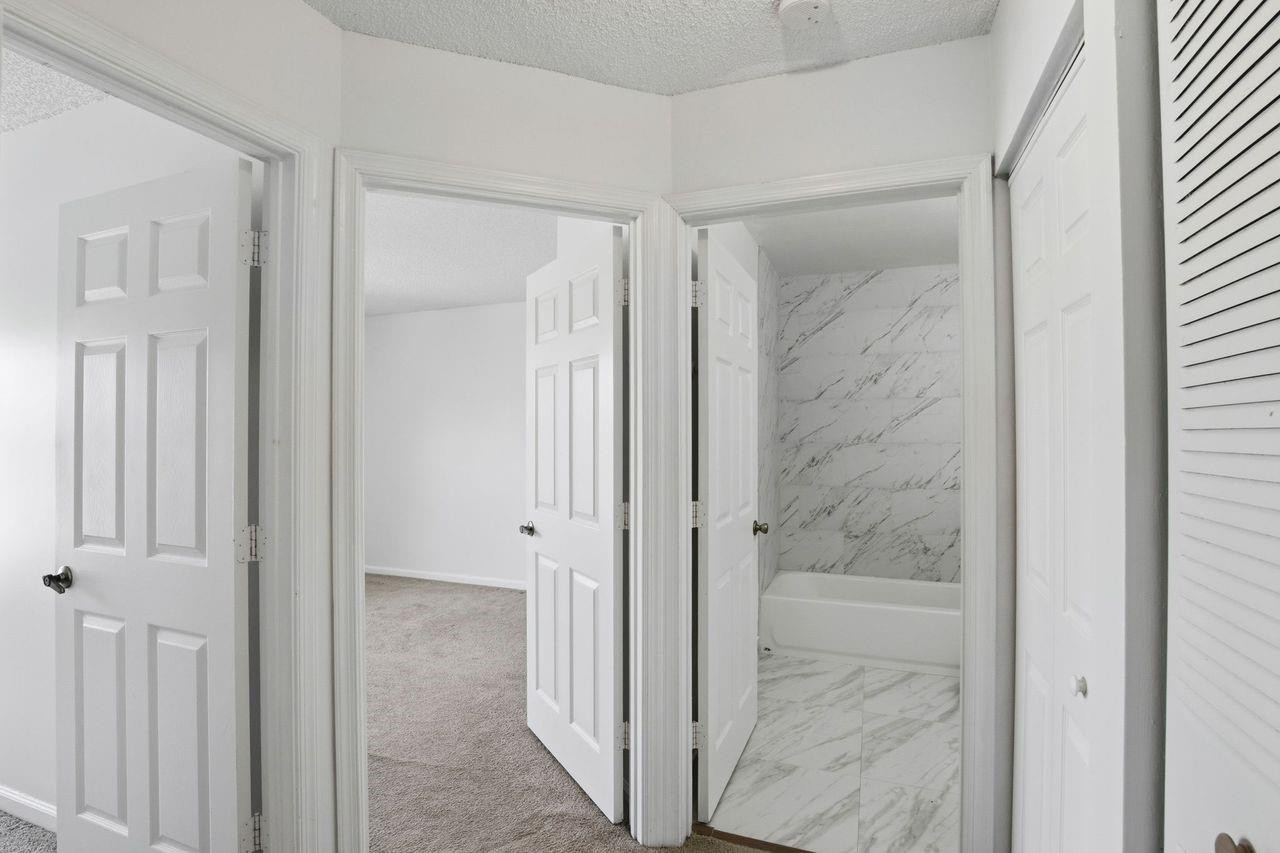 Park At Windwood Condo 01 - Residential Lease