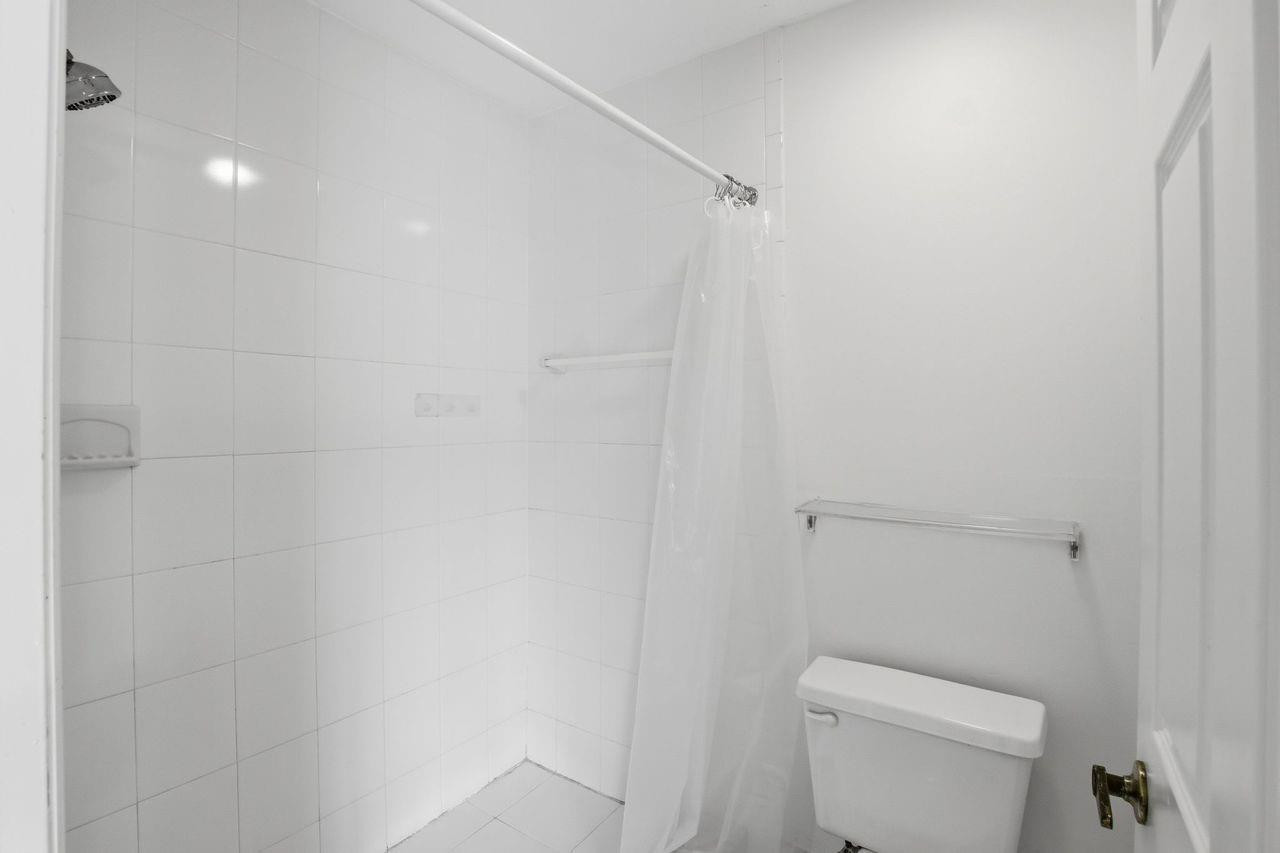 Park At Windwood Condo 01 - Residential Lease