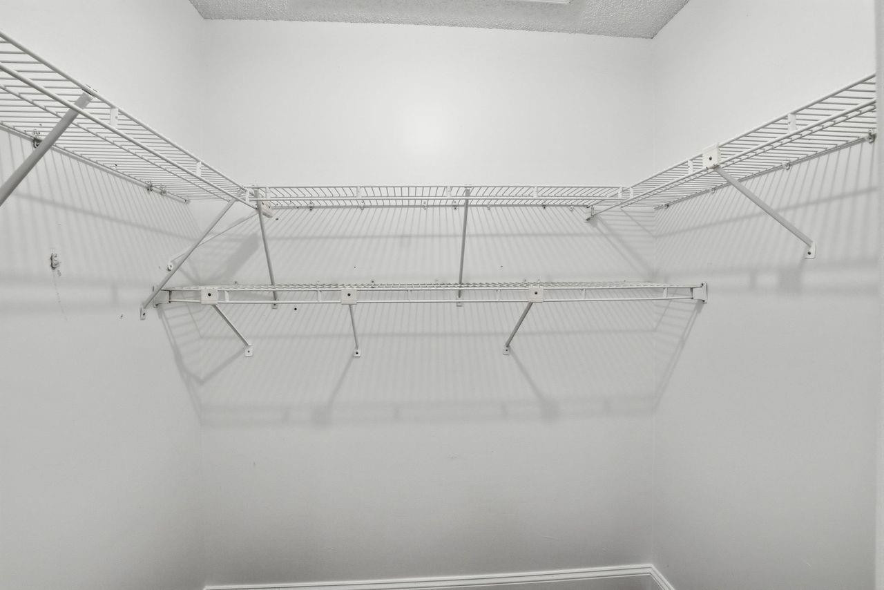 Park At Windwood Condo 01 - Residential Lease