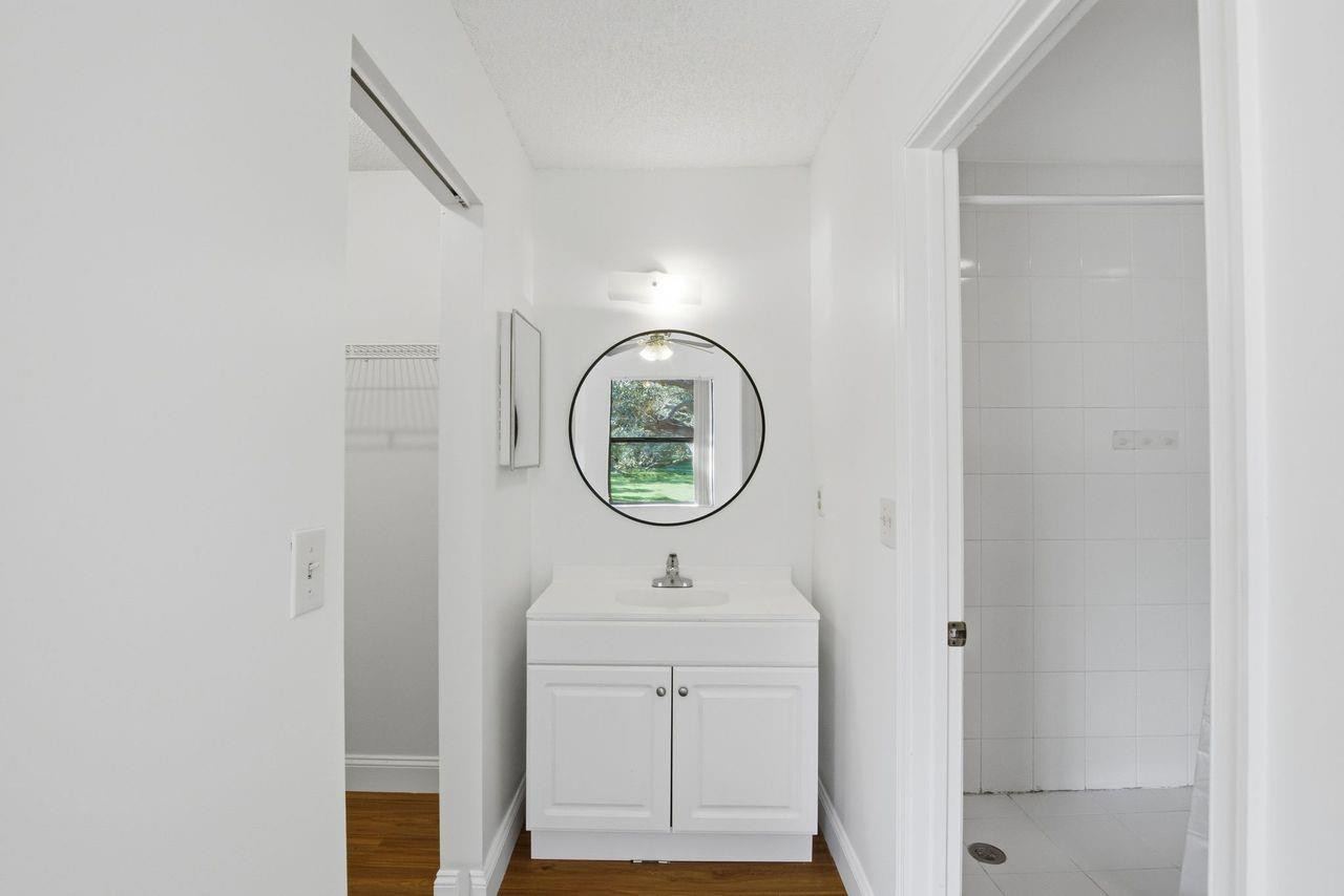 Park At Windwood Condo 01 - Residential Lease