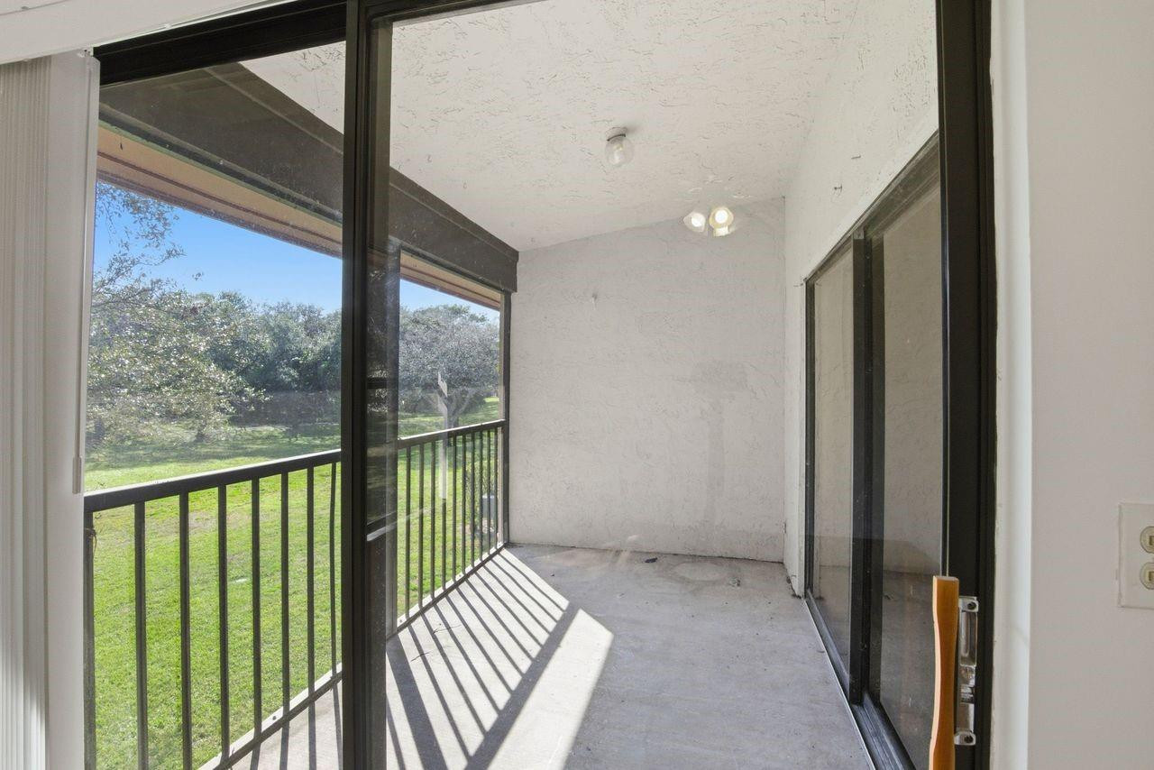 Park At Windwood Condo 01 - Residential Lease