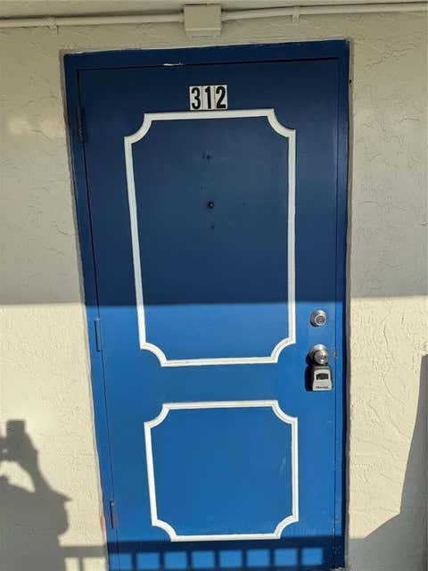 Tiny photo for 2960 Riverside Drive #312-2, Coral Springs, FL 33065 (MLS # B26034646)