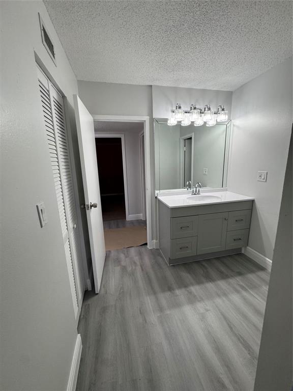 FOXWOOD HOLLOW AT CORAL SPRINGS - Residential